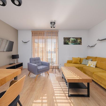 Citystay Wroblewskiego Apartament Z Parkingiem! Łódź Exteriör bild