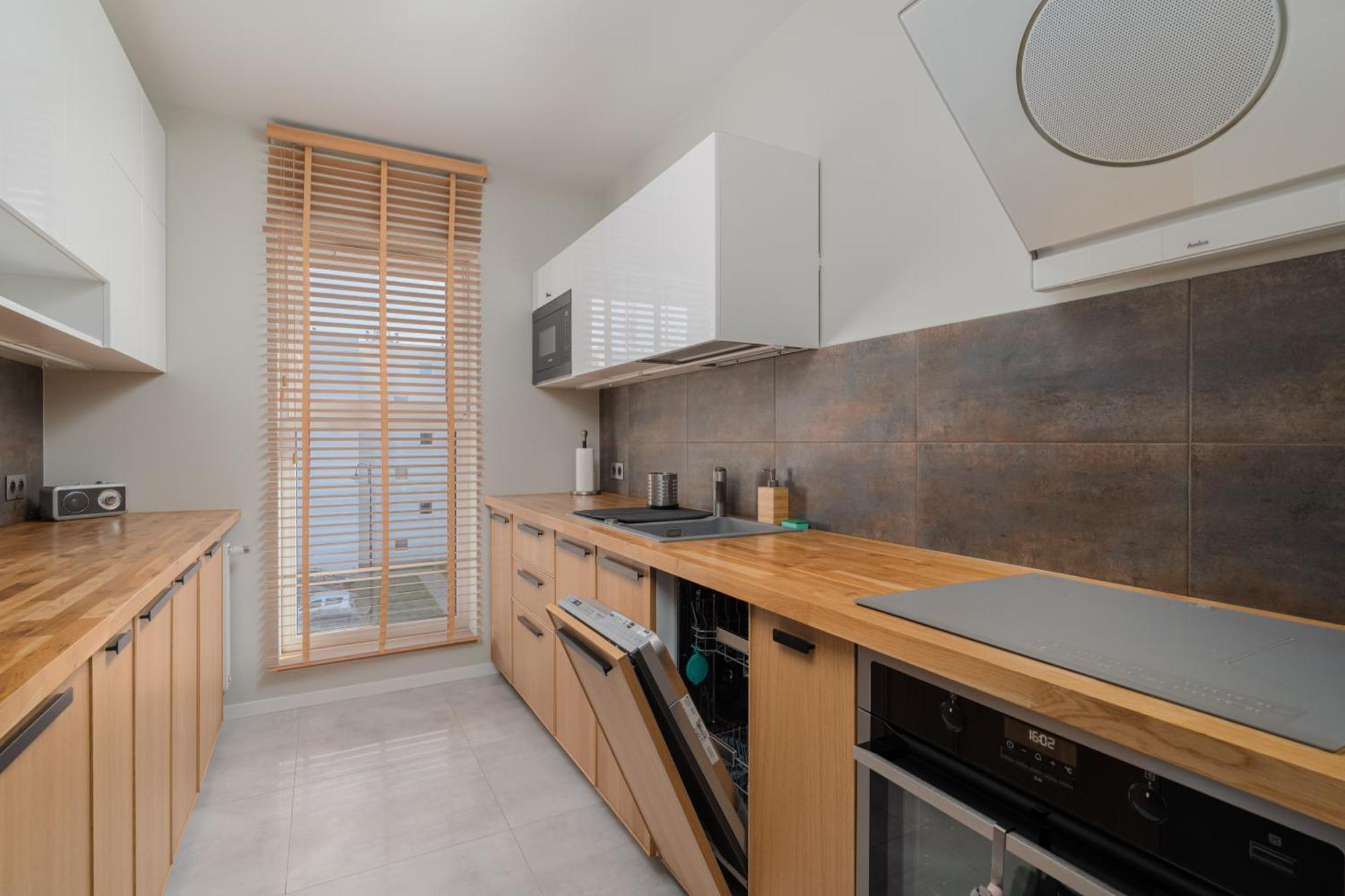 Citystay Wroblewskiego Apartament Z Parkingiem! Łódź Exteriör bild